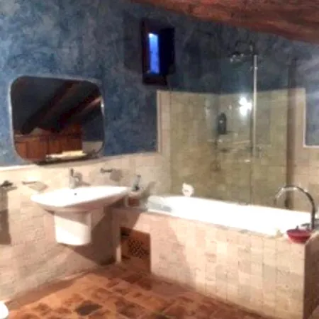 Charming House With Jacuzzi In Cabra de Mora